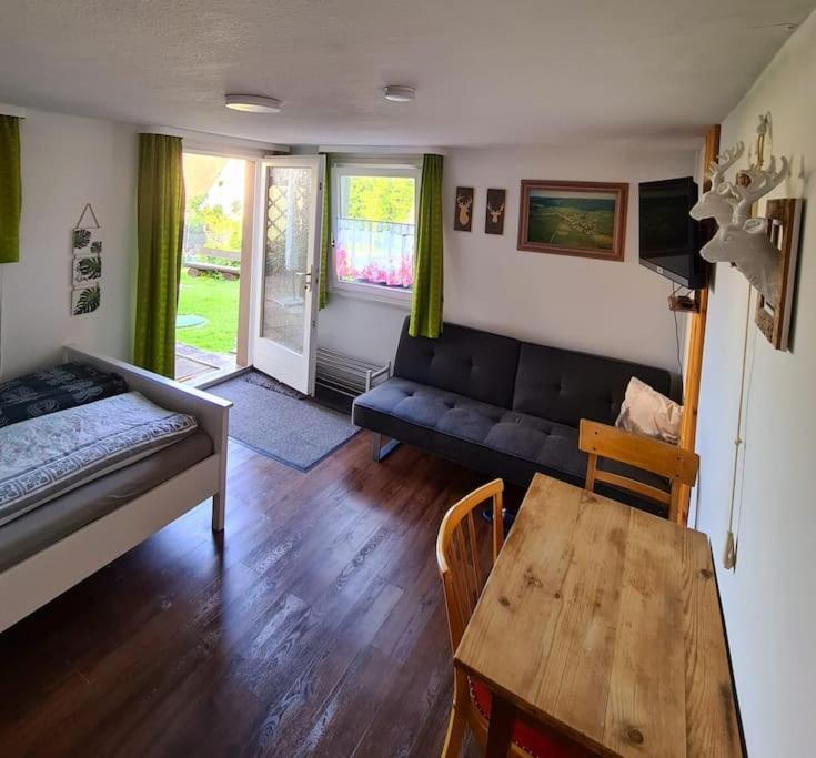Idyllische Kleine Ferienwohnung Im Schwarzwald 프리덴웨일러 외부 사진